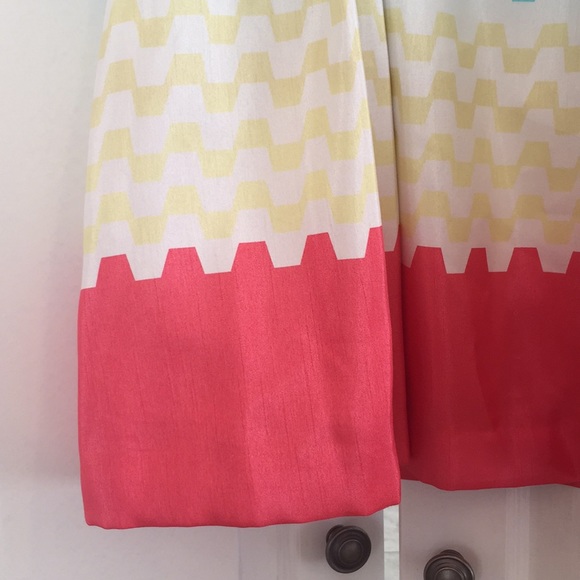 Colorful zig zag dress - Picture 2 of 7